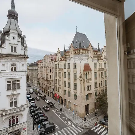 Appartamento Days - 1min Old Town Square - 1bdr - Parizska Street