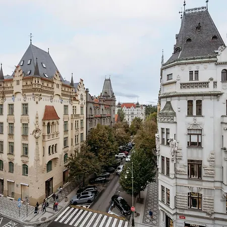 Days - 1min Old Town Square - 1bdr - Parizska Street