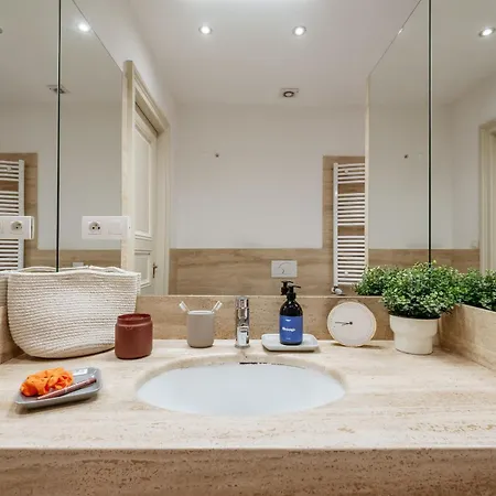 Apartament Days - 1min Old Town Square - 1bdr - Parizska Street *